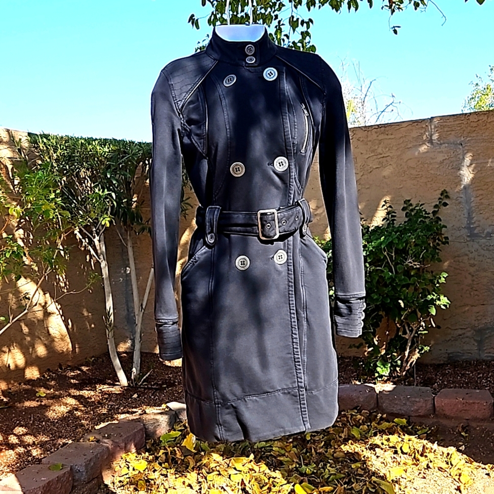 Candie's Soft Trench Coat  Size Medium  EUC Double Breasted